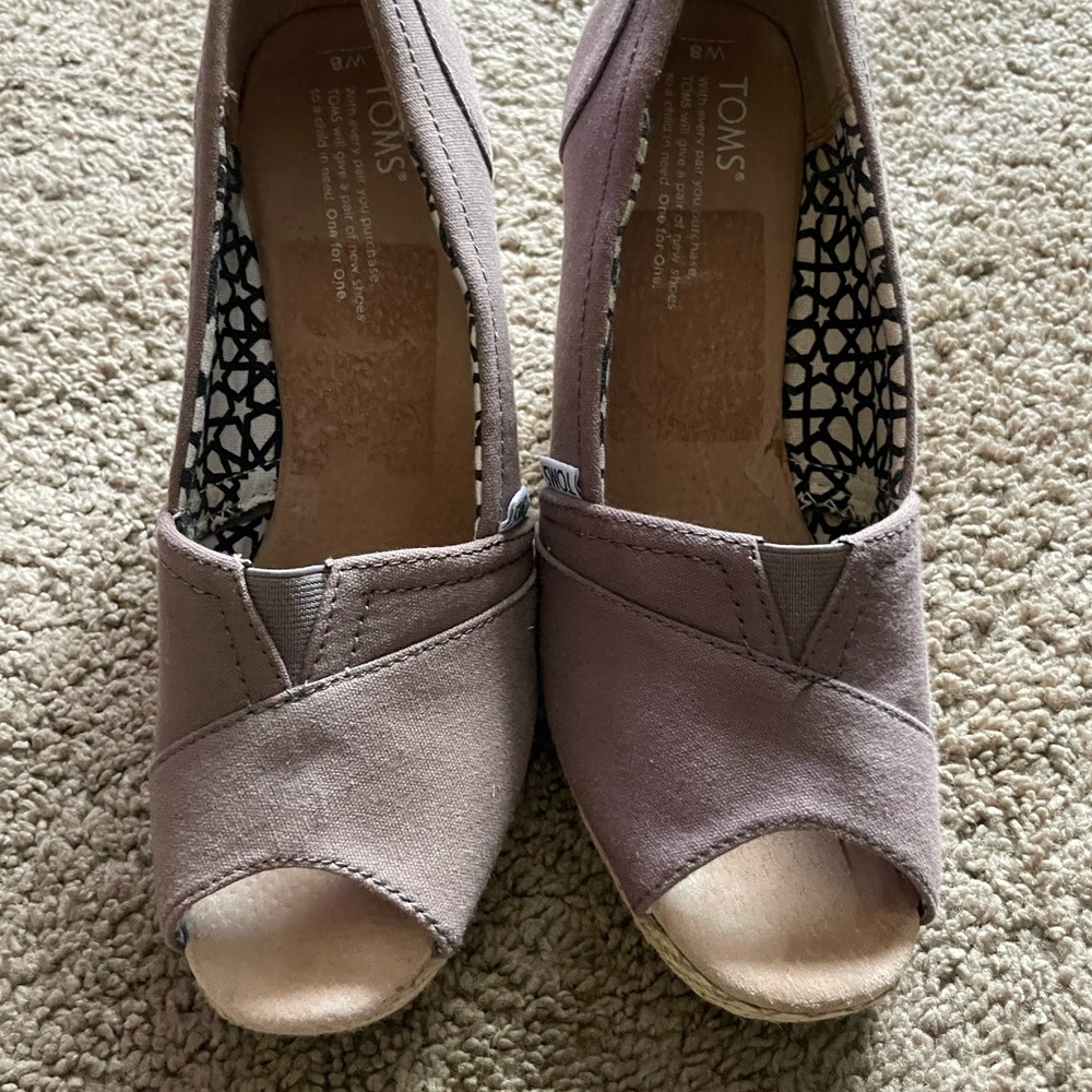 TOMS - Picture 4 of 4
